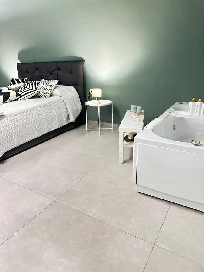 Carma Suite Naples